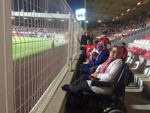 “Engellilere tel örgüsüz tribün tahsis edilsin”