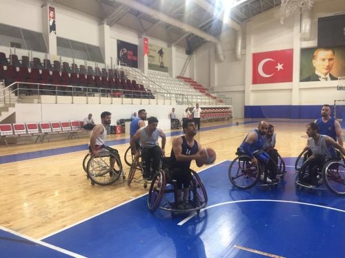 Engelli basketbolcular, Antalya’ya hazırlanıyor