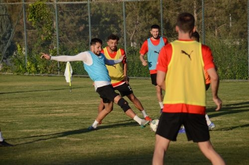 Petrol ‘çıkış’ peşinde