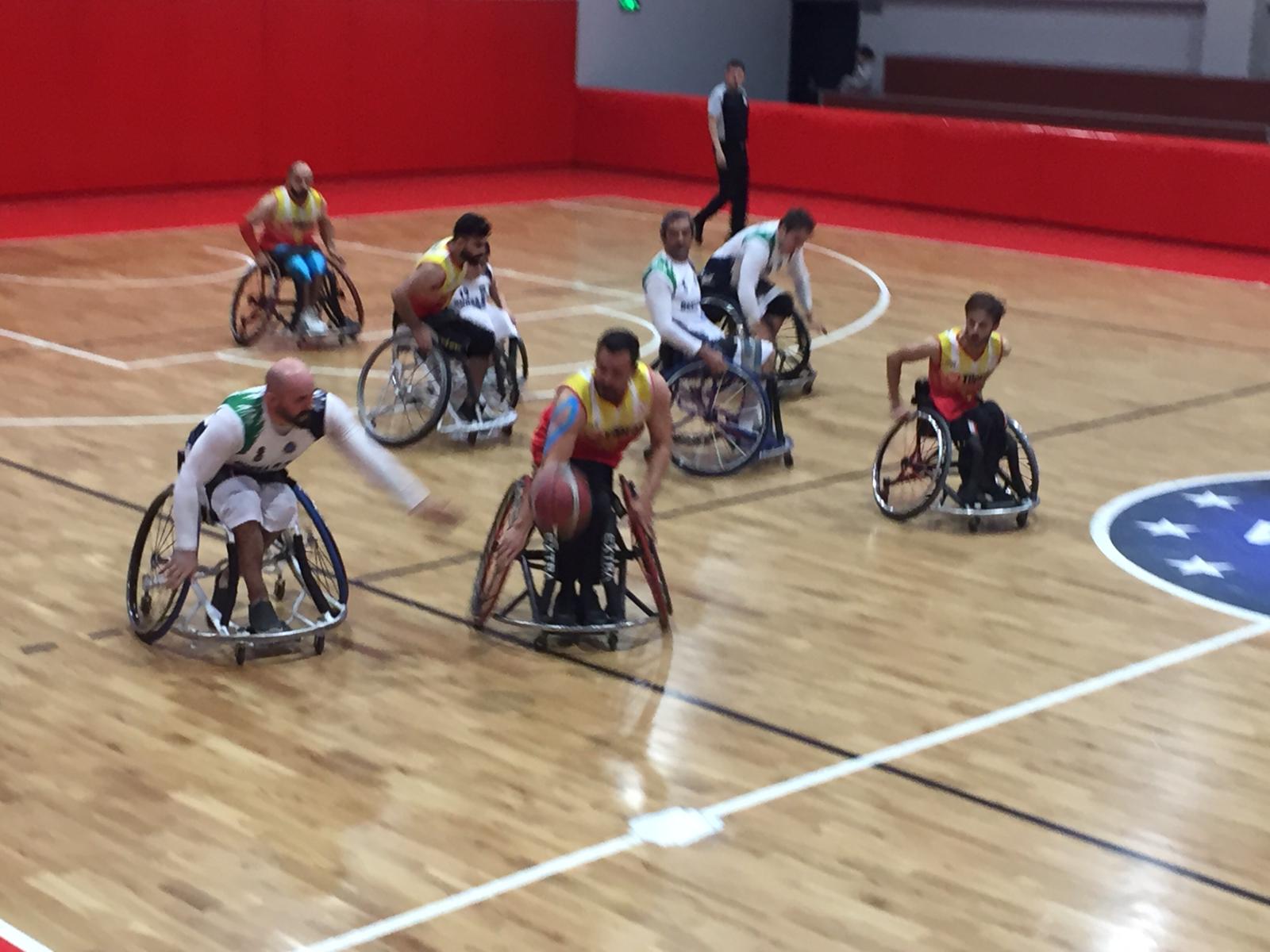 Basketbolcular, Bursa’dan eli boş döndü