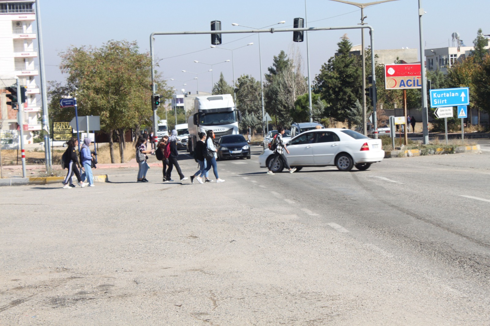 Öğrenciler tehlike ile iç içe!