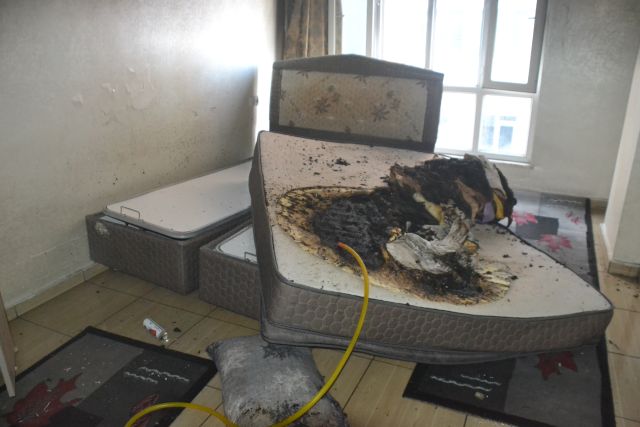 SİGARA İZMARİTİ YANGINA NEDEN OLDU