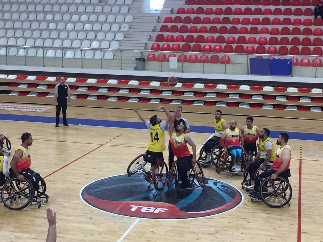 Basketbolcular galibiyeti unuttu