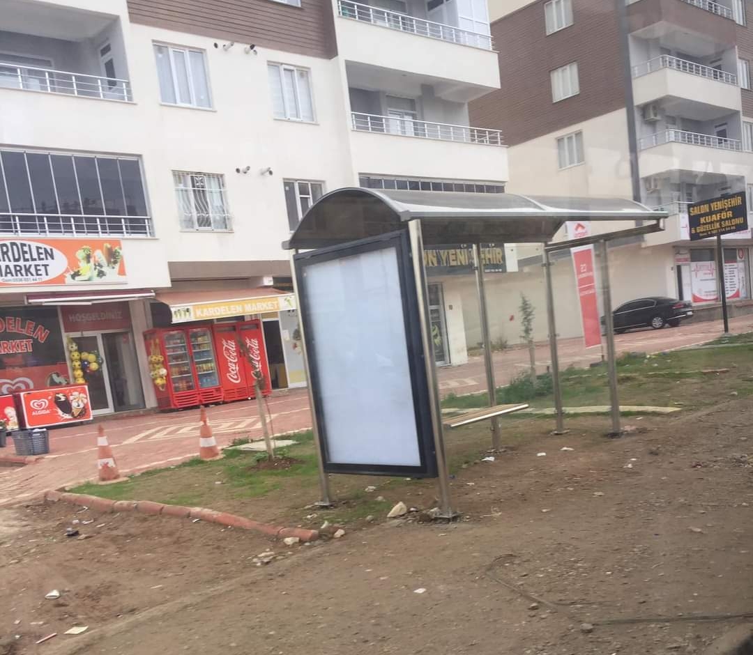 Bozuk kaldırımlara yeni duraklar!