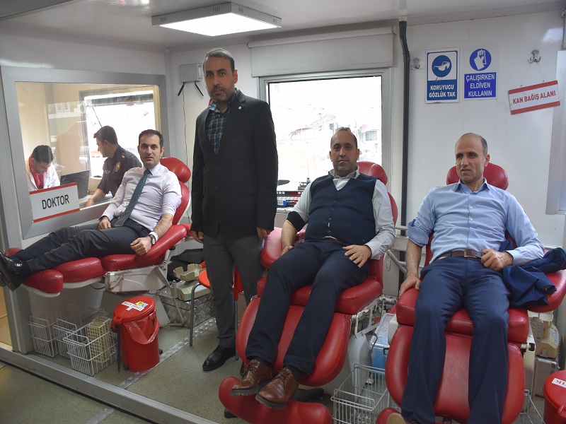 Kan bağışına destek verdiler