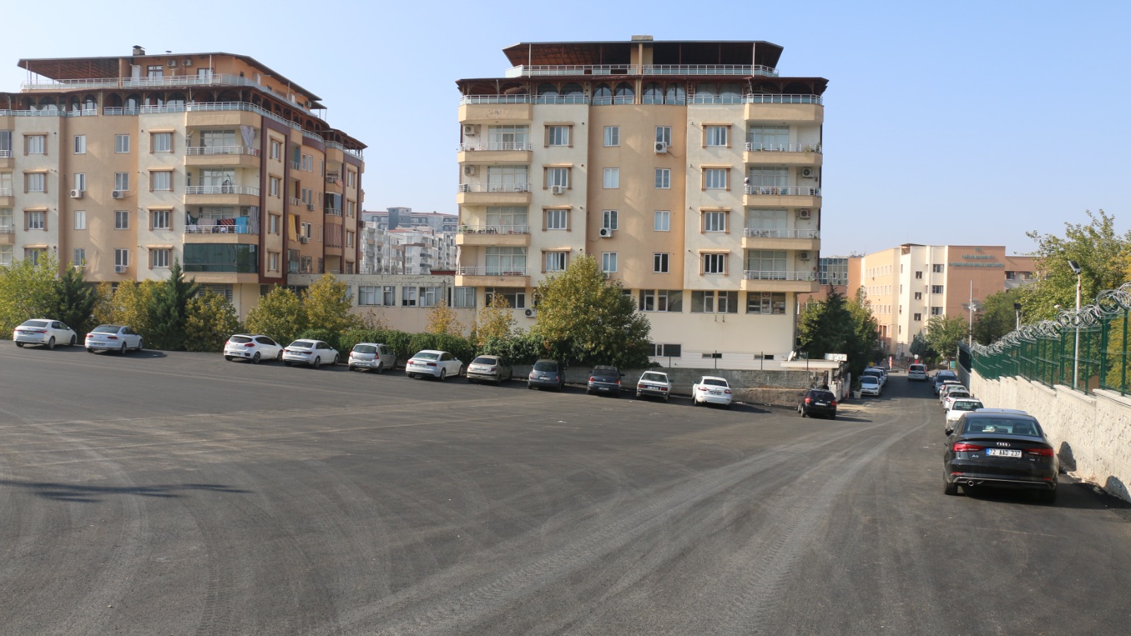 Kış öncesi yollar asfaltlanıyor