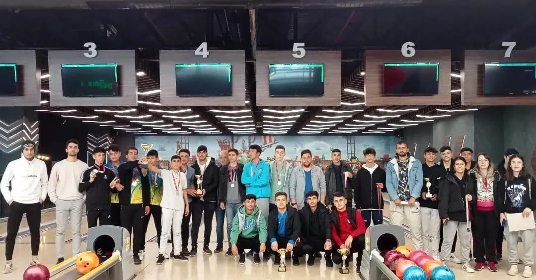  BOWLİNG TURNUVASI HEYECANI