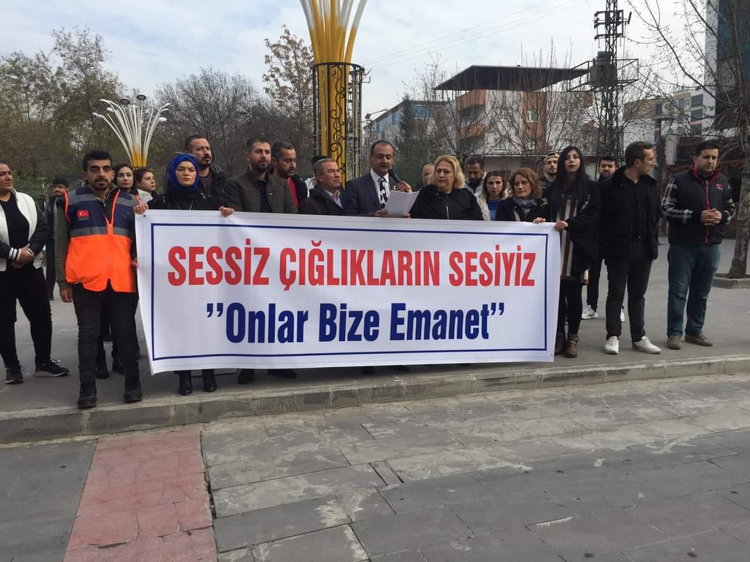 “Bizler sessiz çığlıkların sesiyiz”