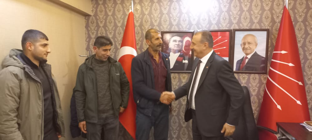 CHP’ye katılımlar sürüyor