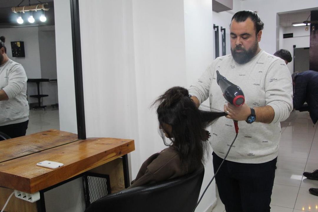 Engelliler gününde ücretsiz saç bakımı