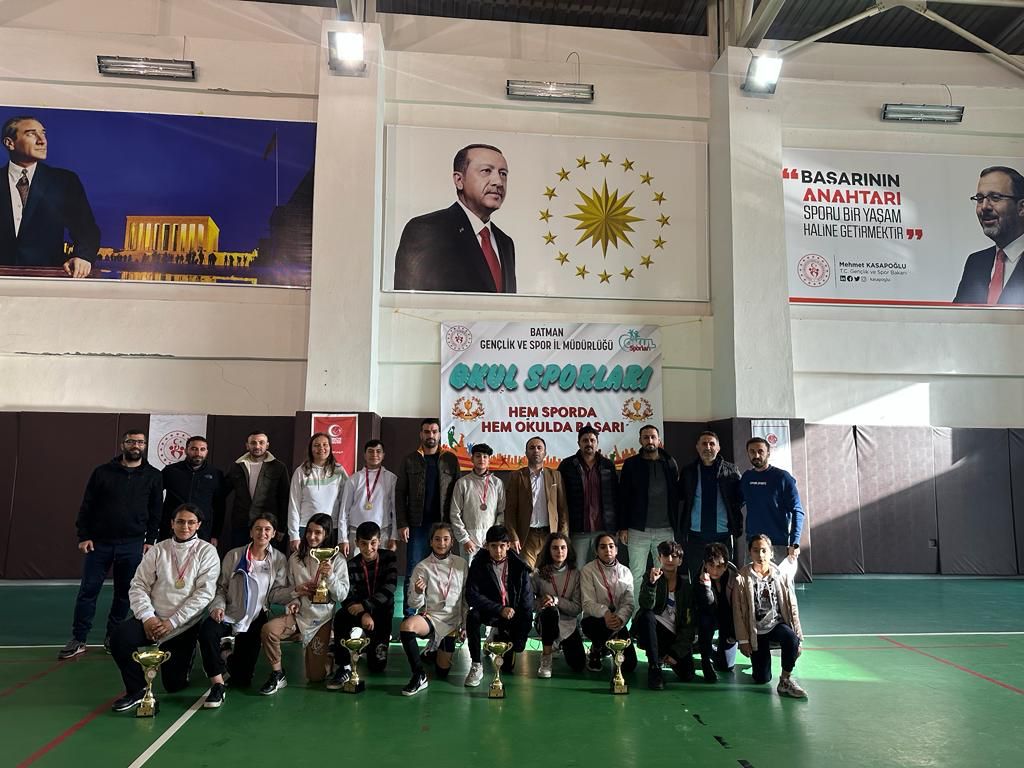 Eskrimde il şampiyonları belirlendi