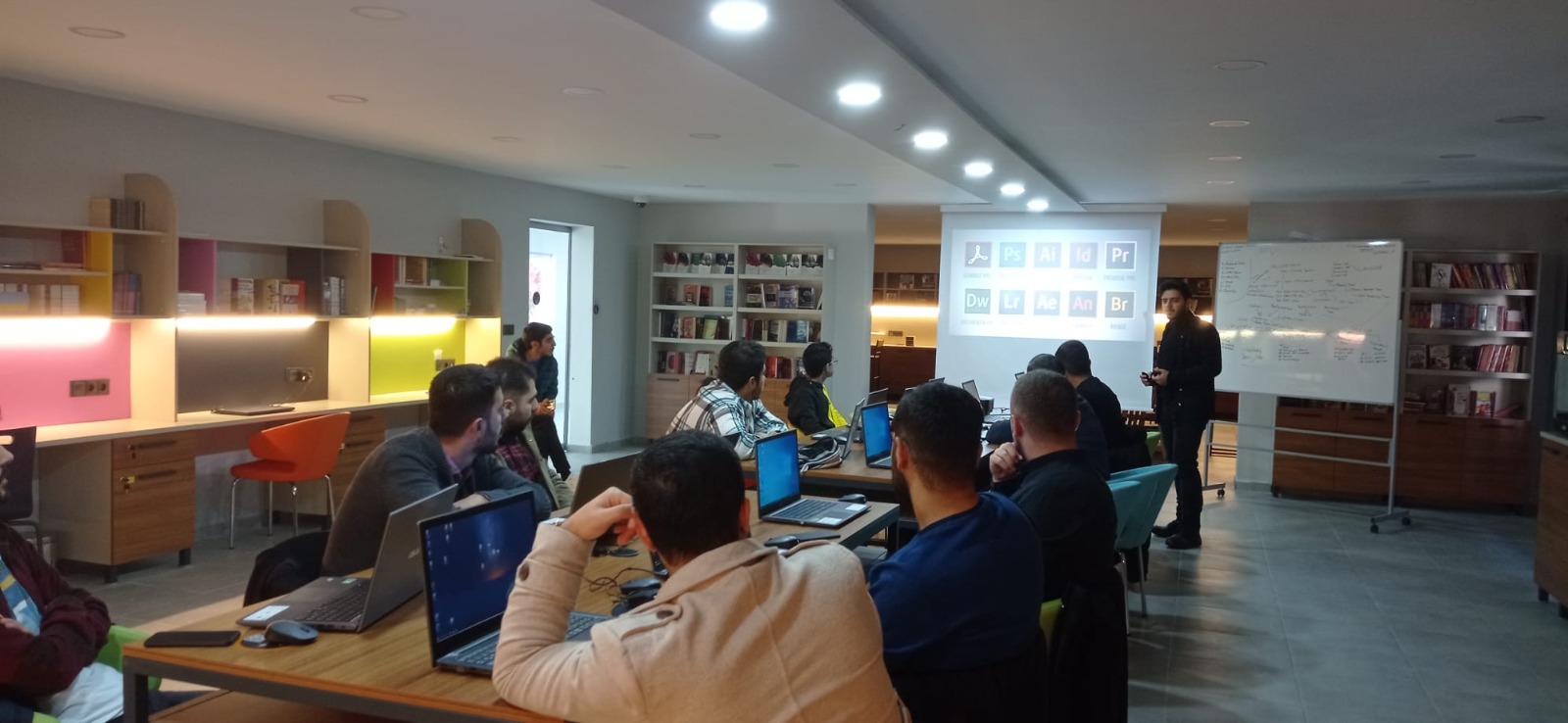 İcathanede eğitimler başladı