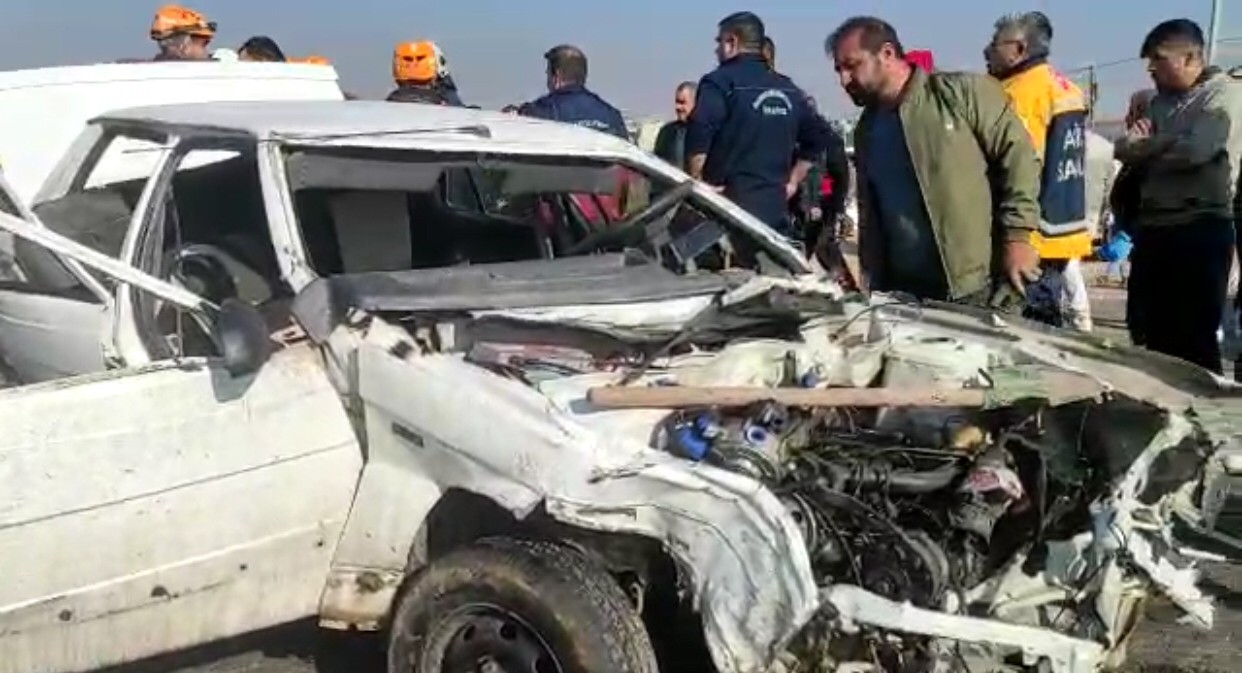 Hasankeyf yolunda kaza: 1 ölü, 3 yaralı