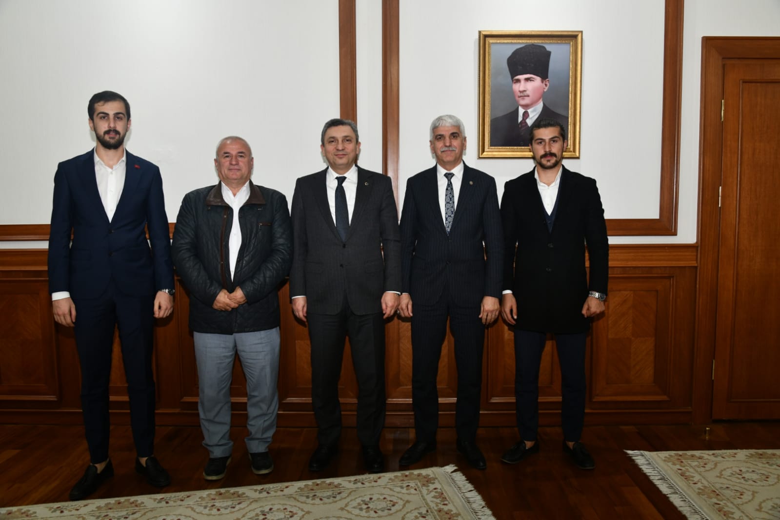 MHP’li Demir’den Şahin’e ziyaret