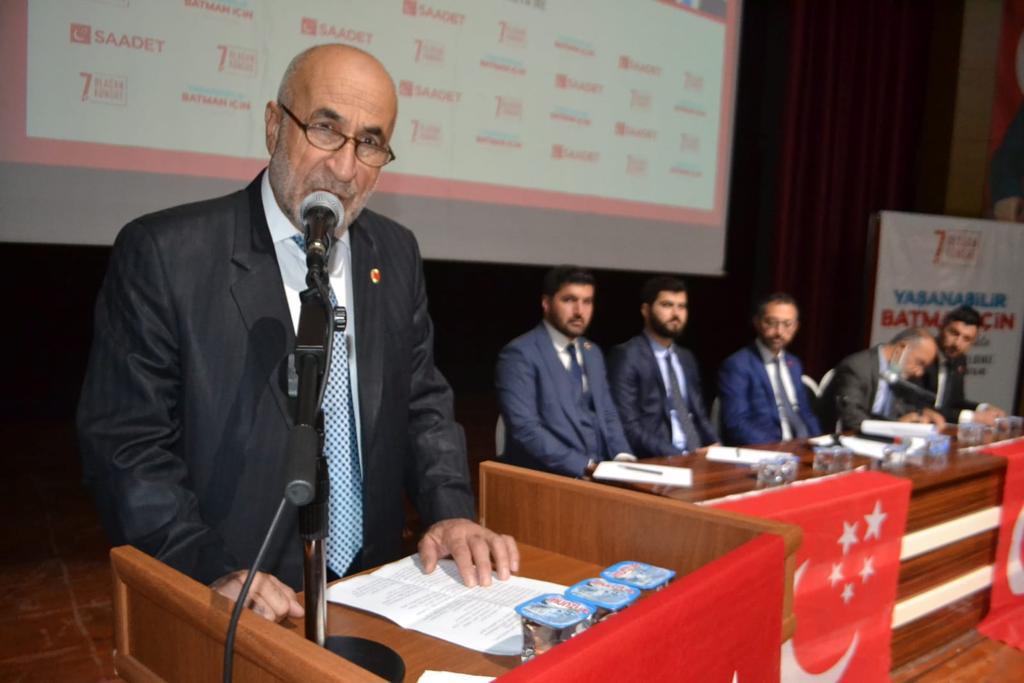 “Milletin hizmetkarı olmak için varız”