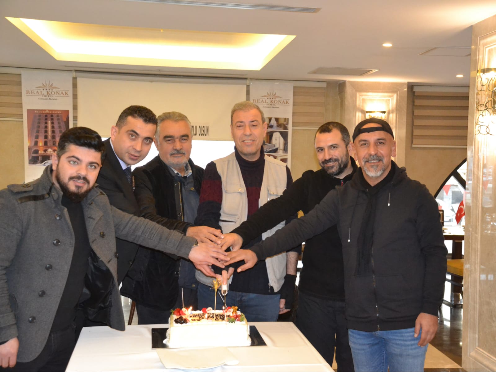 Real Konak’tan gazetecilere 10 Ocak Jesti