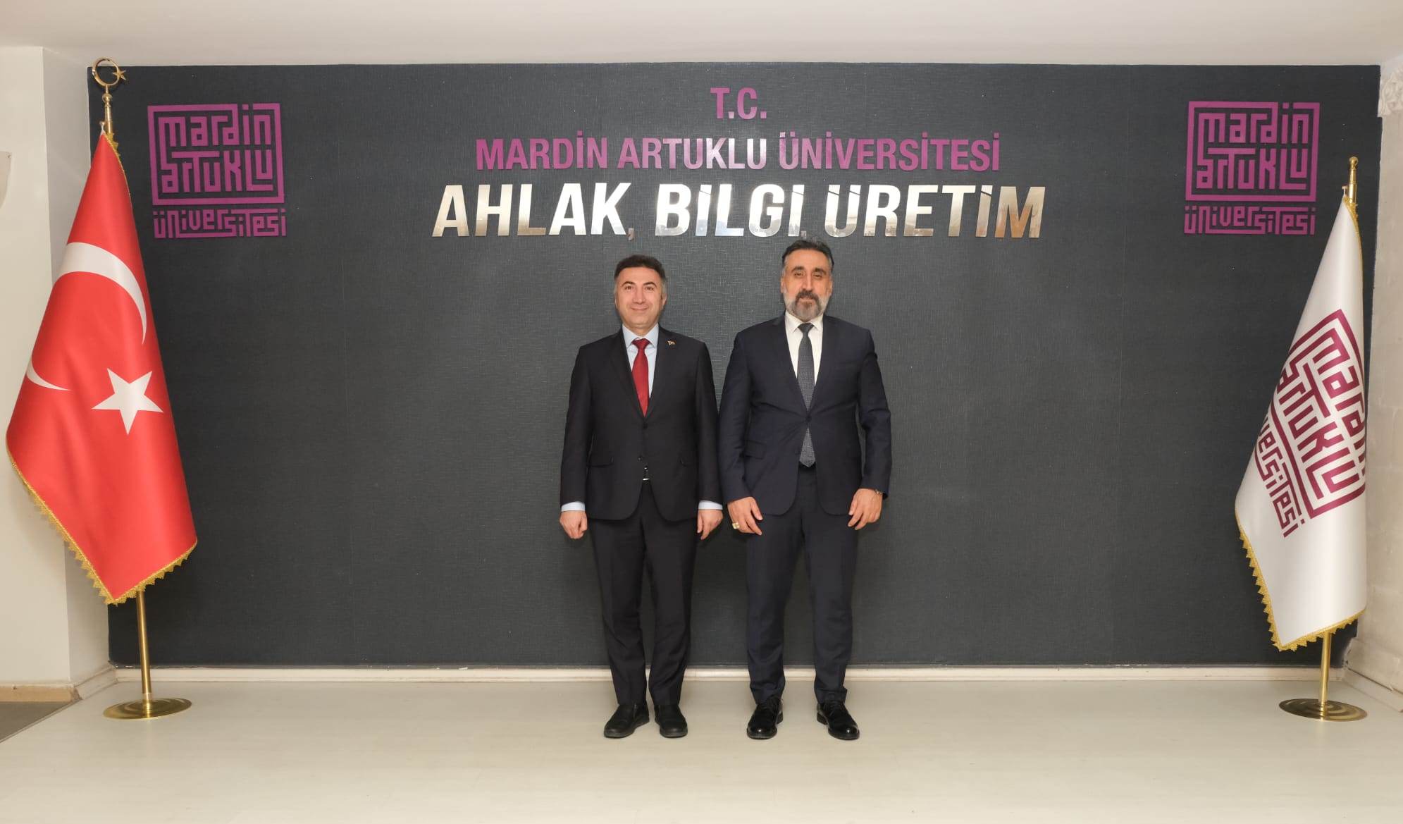 Rektör Demir, Artuklu Üniversitesi’ndeydi