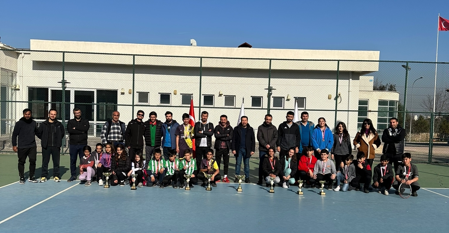 Tenis şampiyonları belli oldu