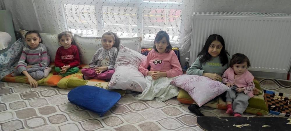 5 Kemik hastası kardeşin yüzünü güldürdü