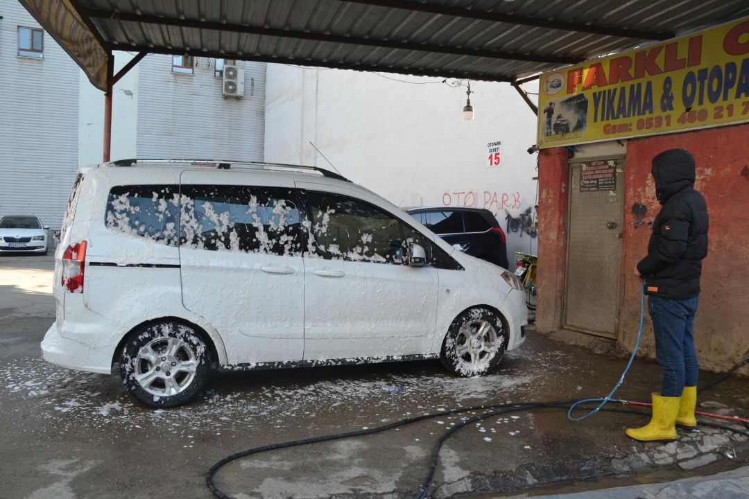 Araç yıkama 80 liraya yükseldi