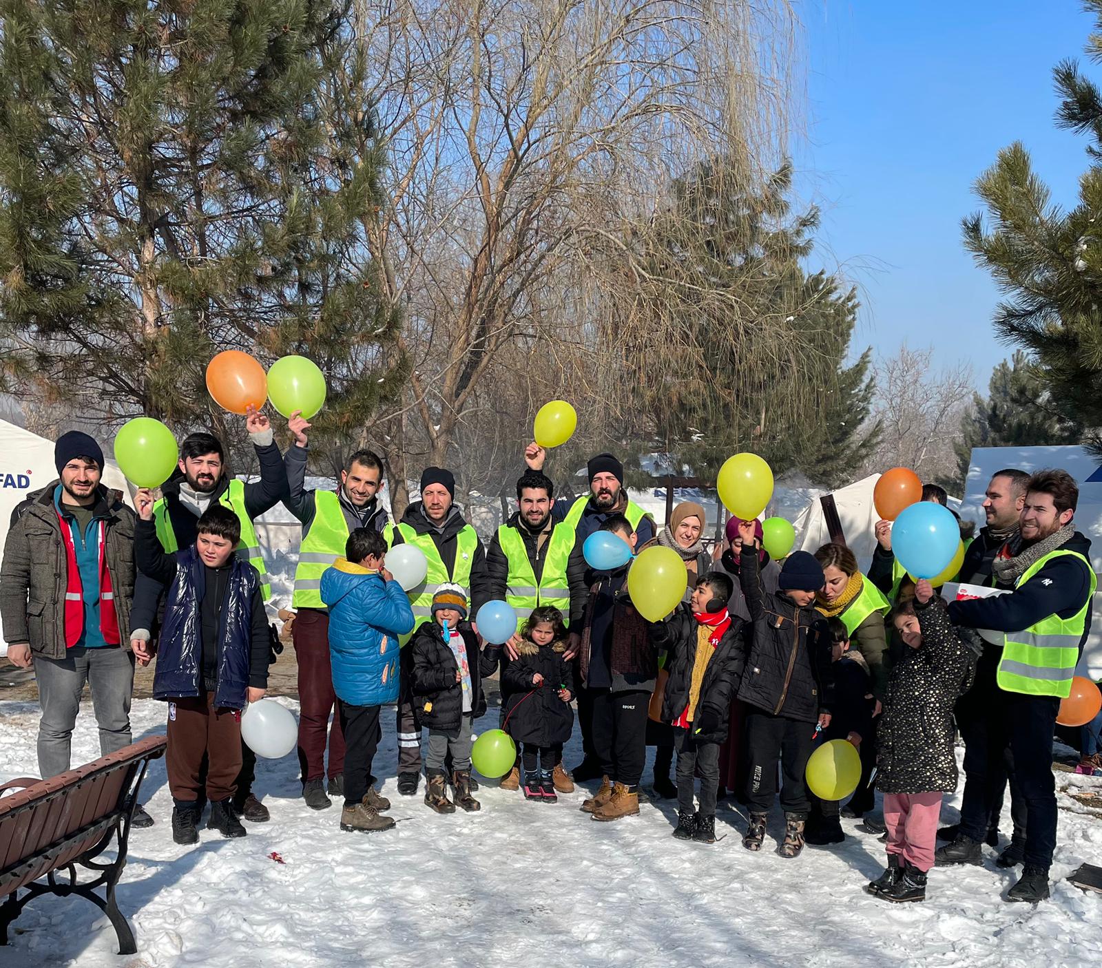 Elbistan’da gönüllere dokunuyorlar