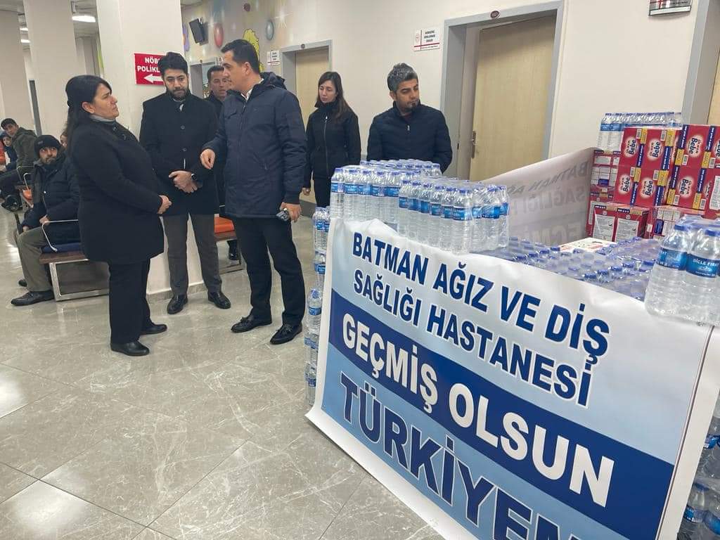 Sağlık çalışanlarından yardım kampanyası