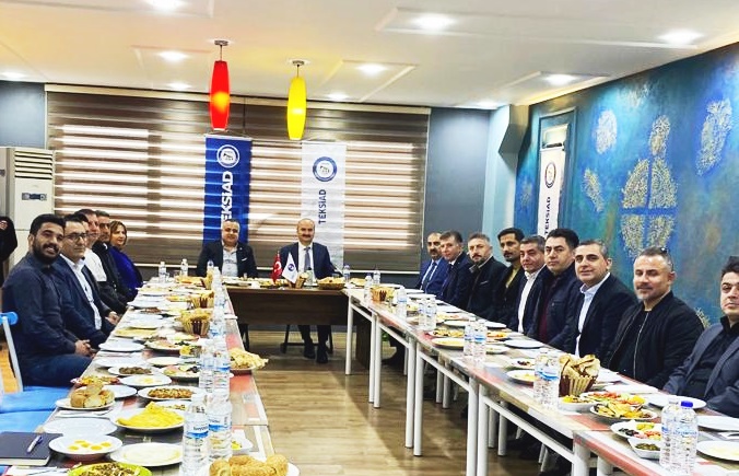 Tekstil sektörünün sorunları masaya yatırıldı