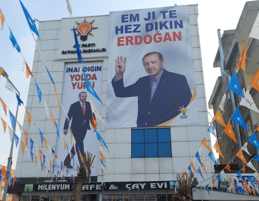 AK Parti’de aday adaylığı başvuru süreci uzatıldı