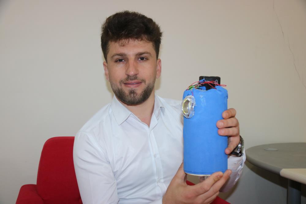 Batmanlı öğretmen deprem sensörü üretti