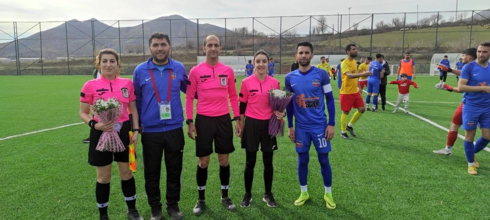 Erkekler oynadı, kadınlar yönetti