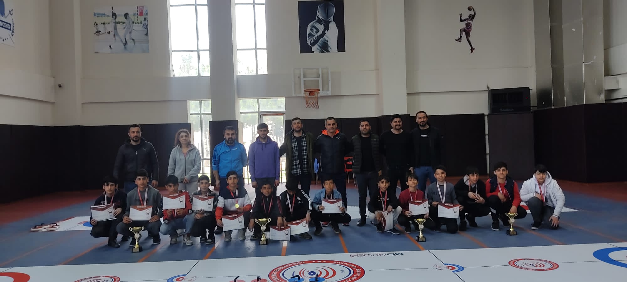 Floor Curling’in yıldızları belli oldu