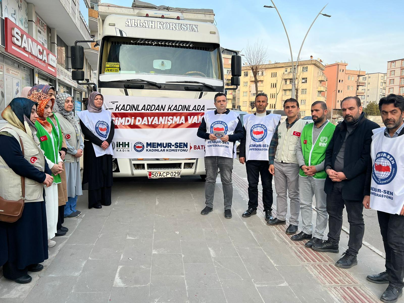 Kadınlardan dayanışma örneği