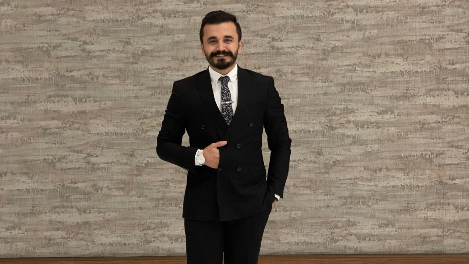 Taş, Yeşil Sol Parti’den aday adayı oldu