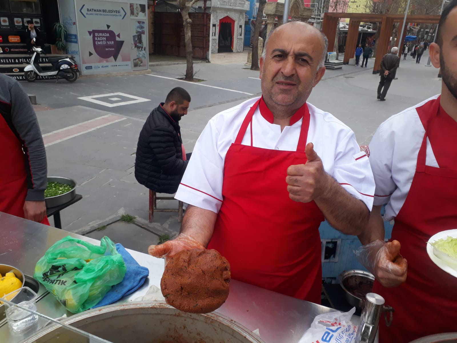 Zamlar çiğköfte satışlarını düşürdü