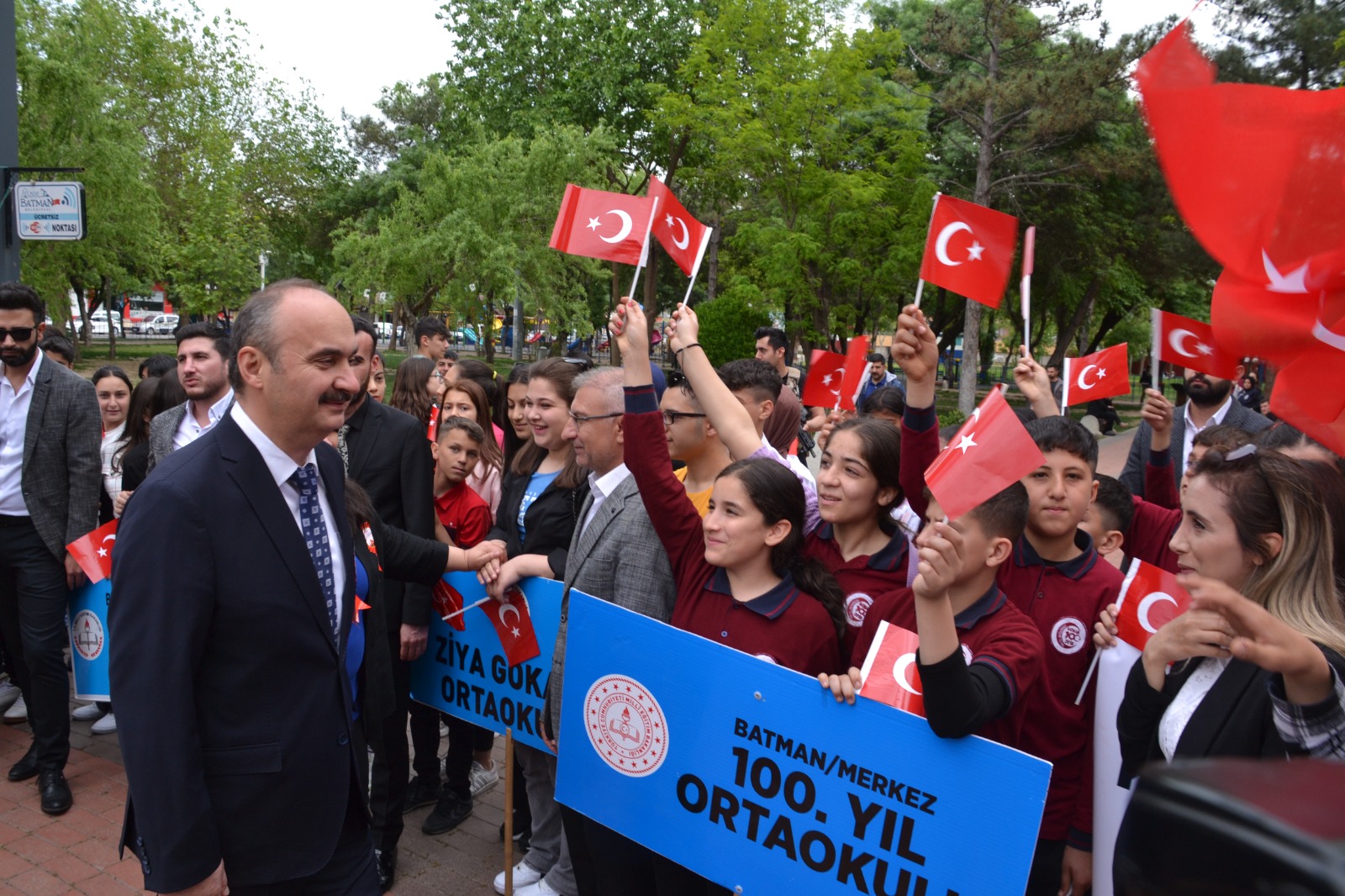23 Nisan coşkuyla kutlandı