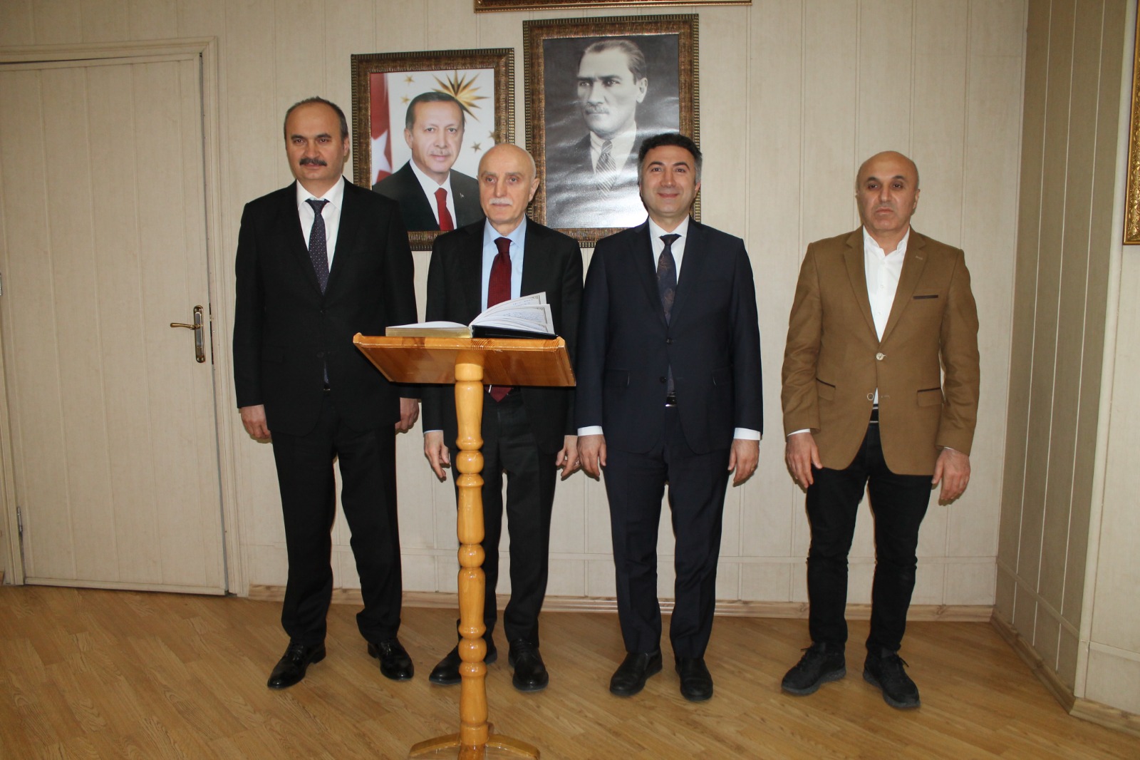 Bakan Yardımcısı Erdil’den üniversiteye ziyaret