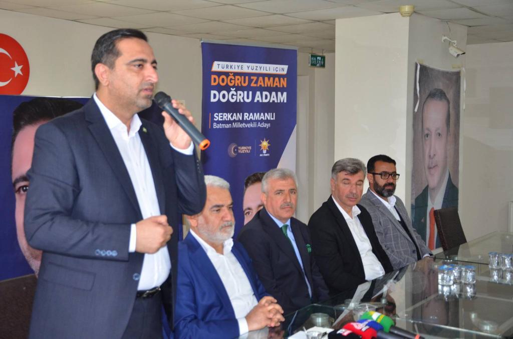 “CHP Kürtlerin faydasına hiçbir şeyi desteklemedi”