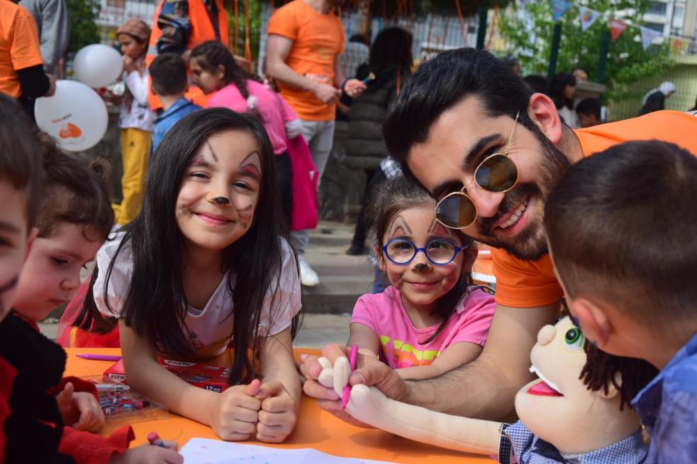 Çocukların yüzünü gülümseten festival