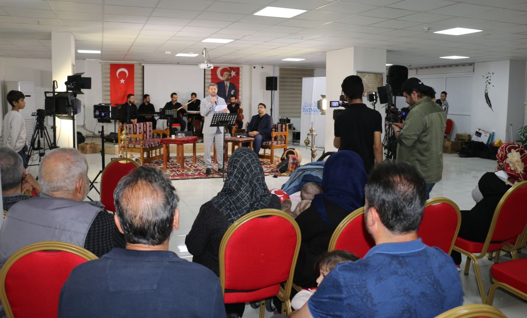 Depremzedeleri yalnız bırakılmadılar