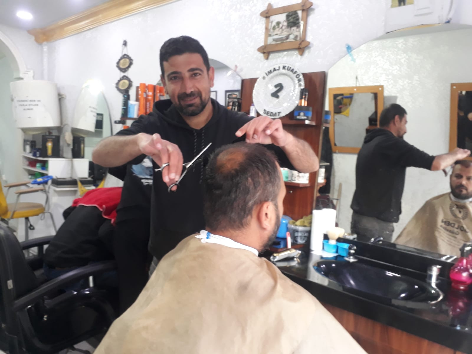 Kuaförlerde bayram yoğunluğu