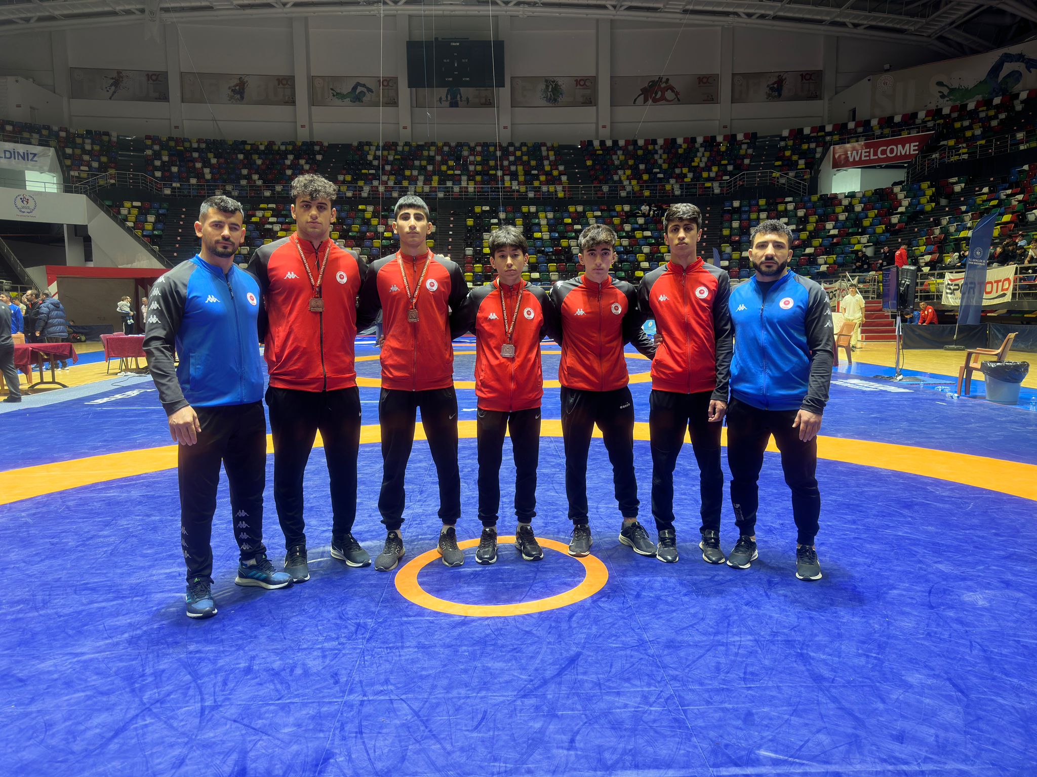 Petrol güreşte tırmanışta