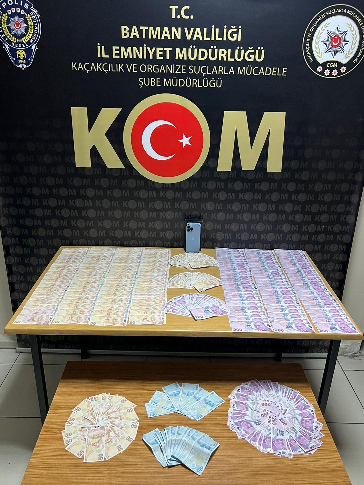 Sahte para ele geçirildi