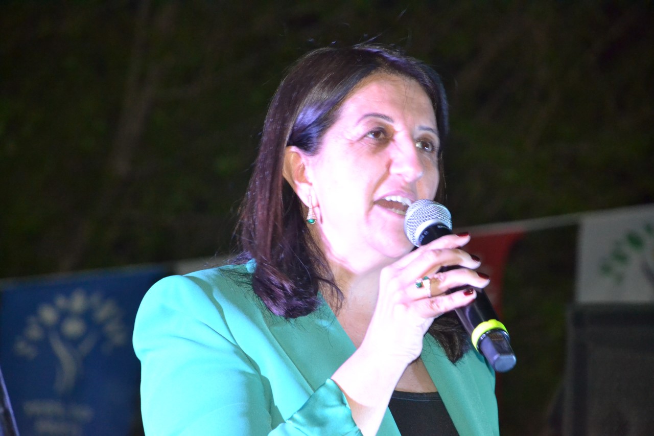 “Yeni adresimiz Yeşil Sol Parti”