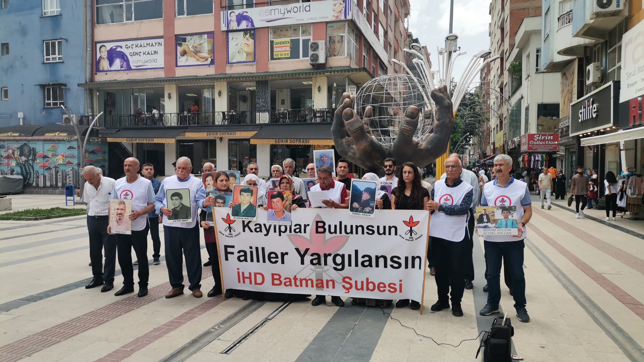 Ağaya’nın akıbetini sordular