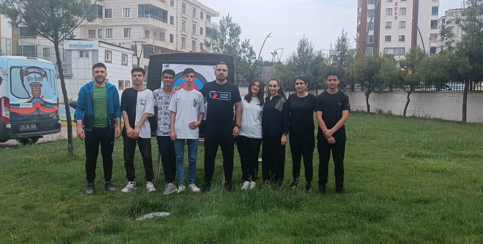 Başarılı okçular ödüllendirildi