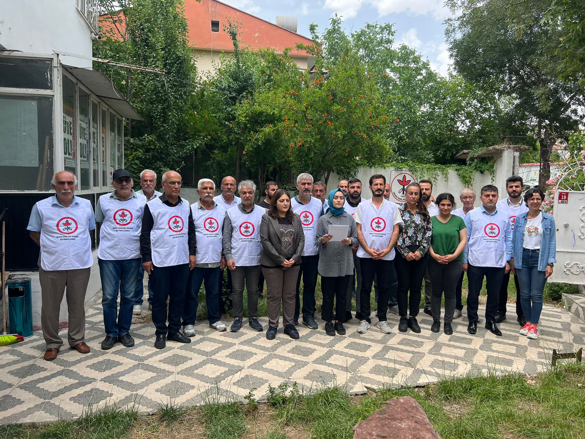 “Çocuk istismarı politiktir”