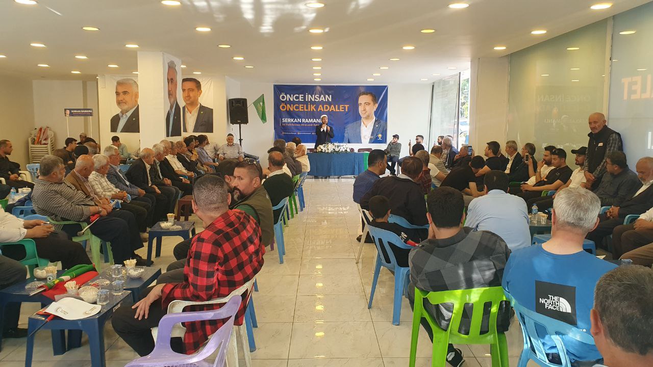 “Halkımızı yalanlarla kandırıyorlar”