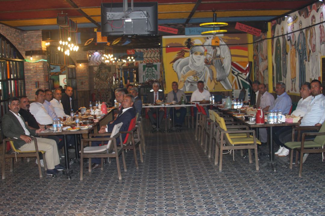 Korucu başlarını kahvaltıda ağırladı