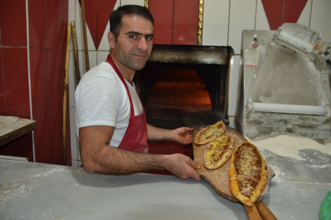Lahmacun ve pidede “Hüner” lezzeti