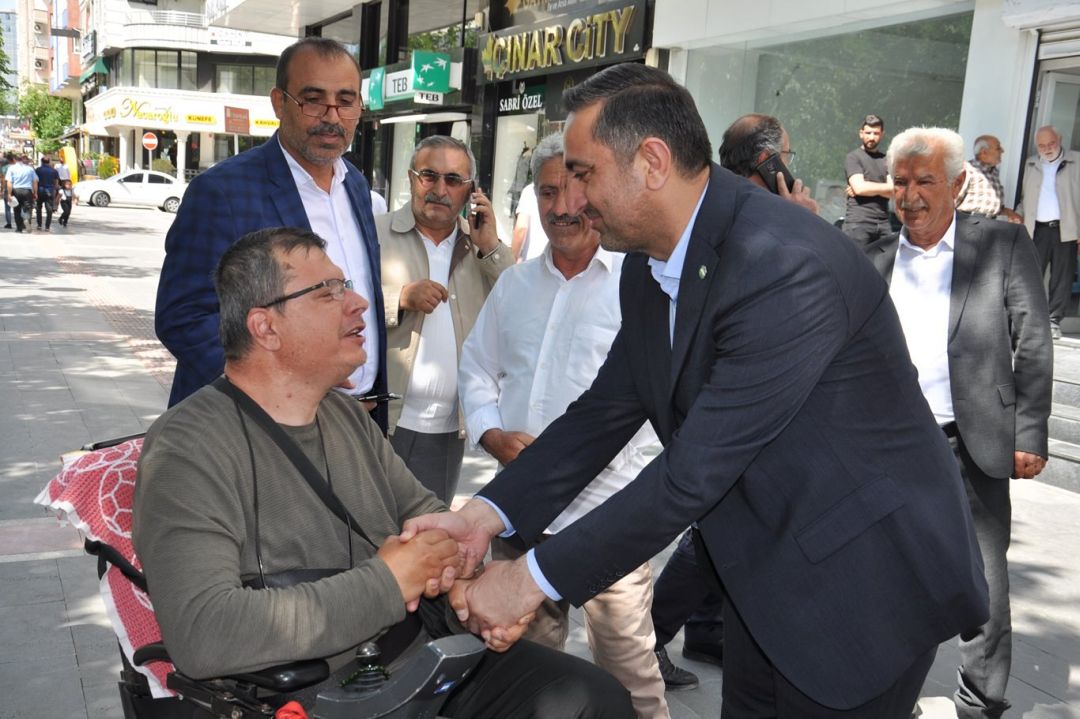 Ramanlı’ya tebrik ziyaretleri